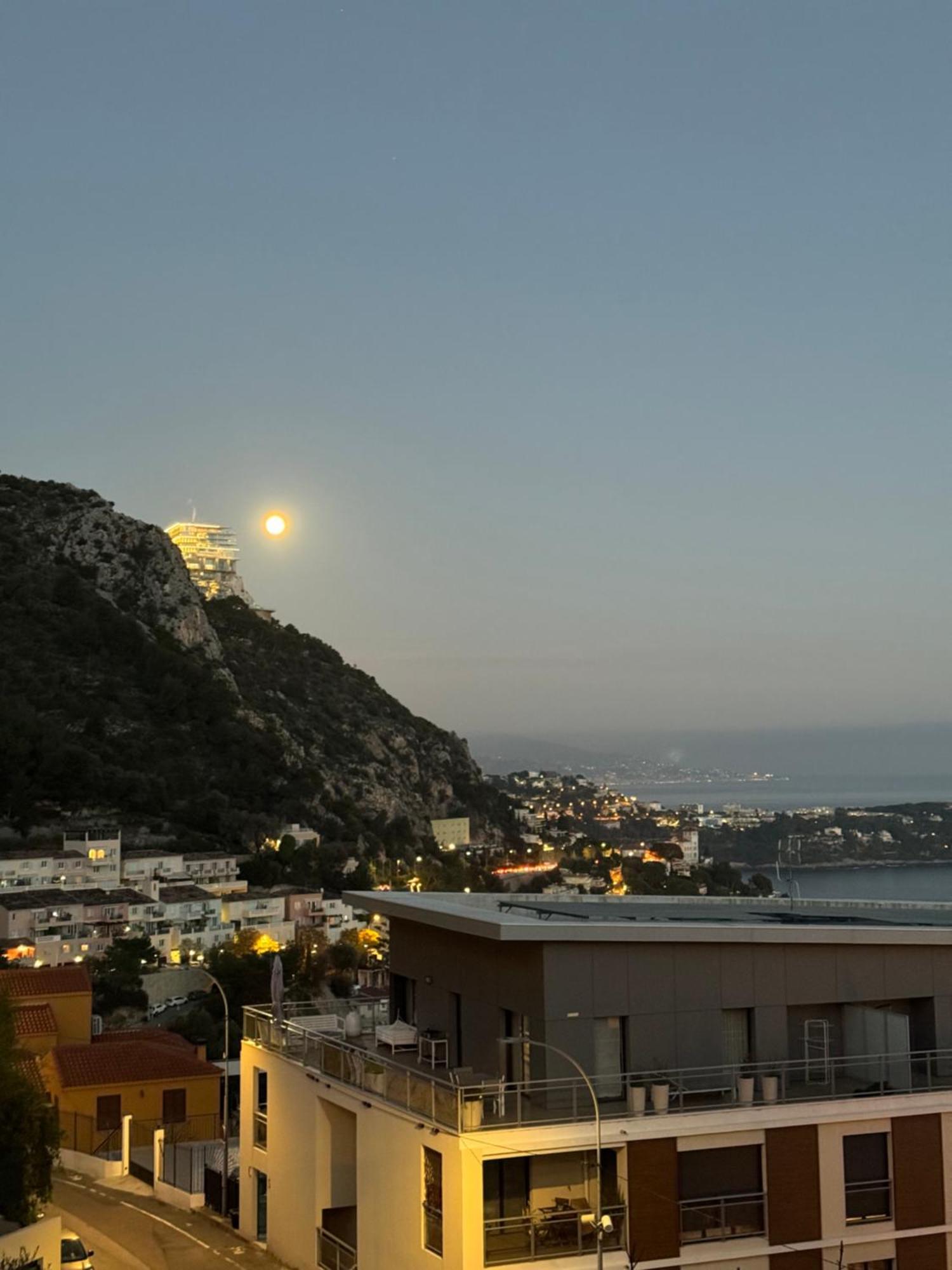 Penthouse Over Monaco โบโซเลย ภายนอก รูปภาพ